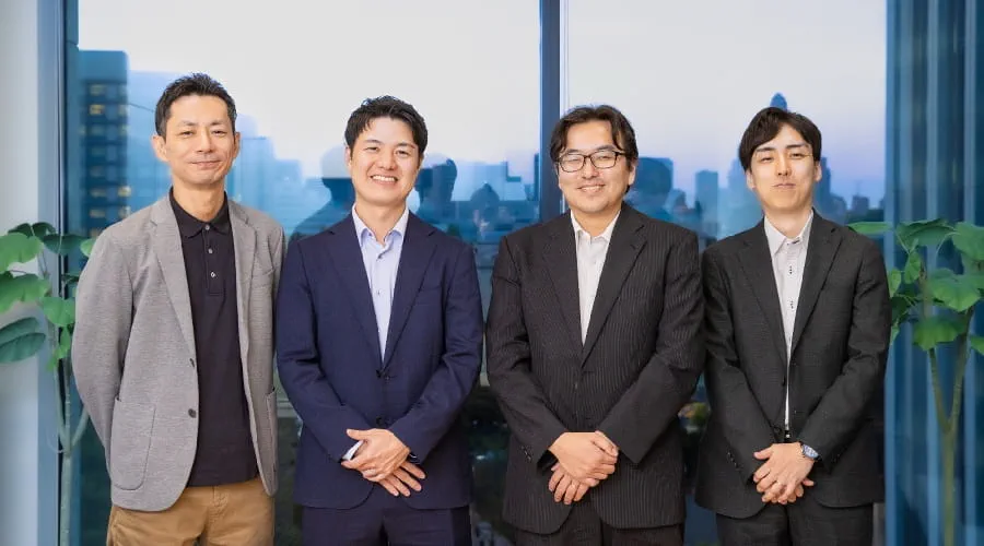 【Adecco 人材躍動化コンサルティング導入事例】答えを与えず、考える力を引き出す──黒子に徹したコンサルタントが実現した3年間の組織成長