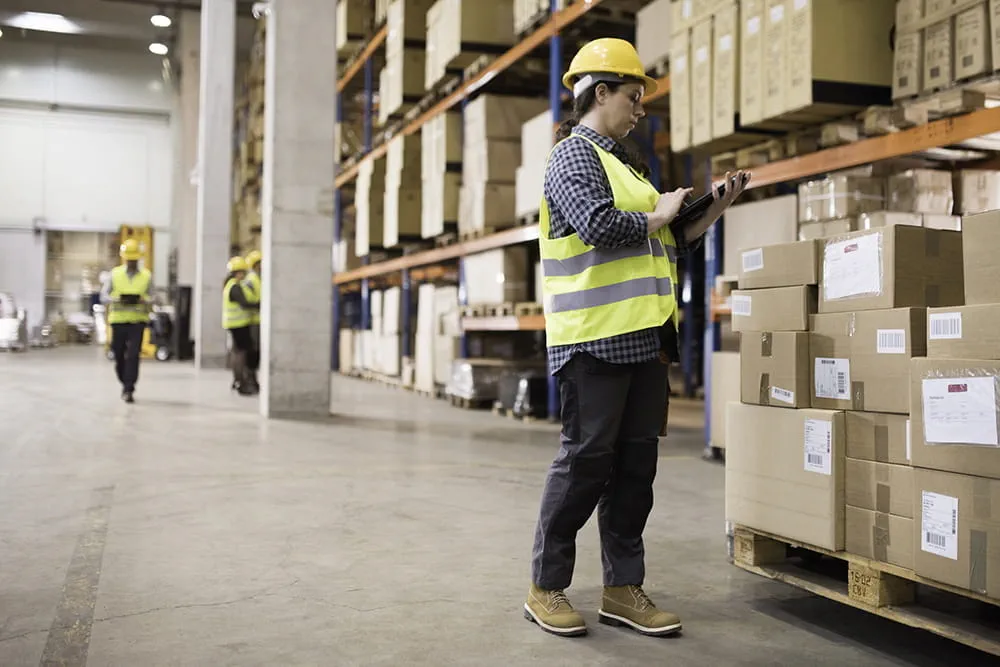 que-es-y-en-que-afecta-a-tu-empresa-la-logistica-empresarial