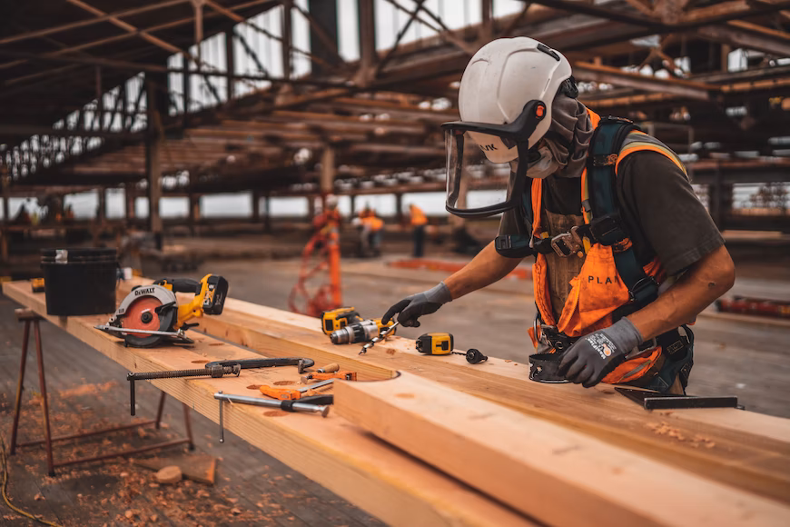 trabajadores-de-la-construccion-una-de-las-ocupaciones-mas-diversas
