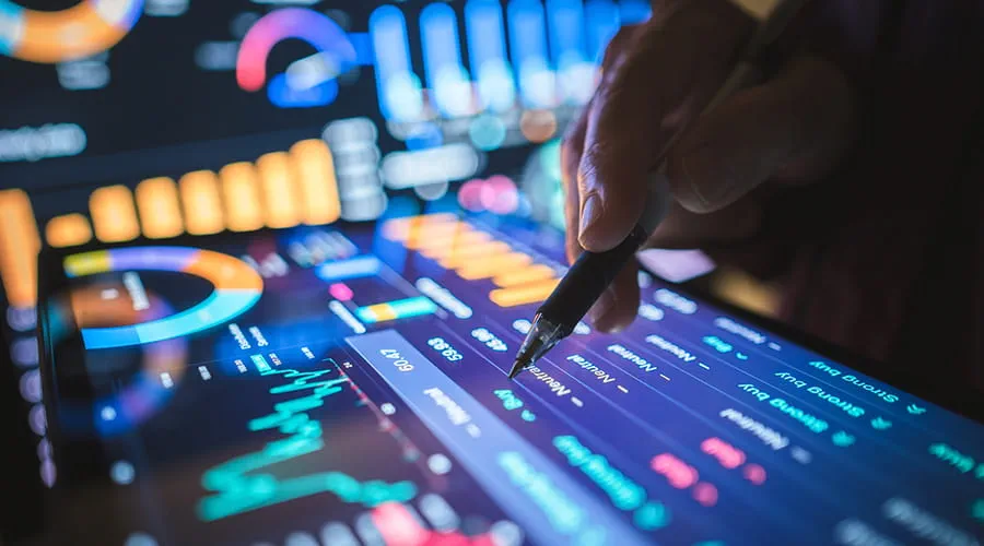 Tablet detalle de datos financieros