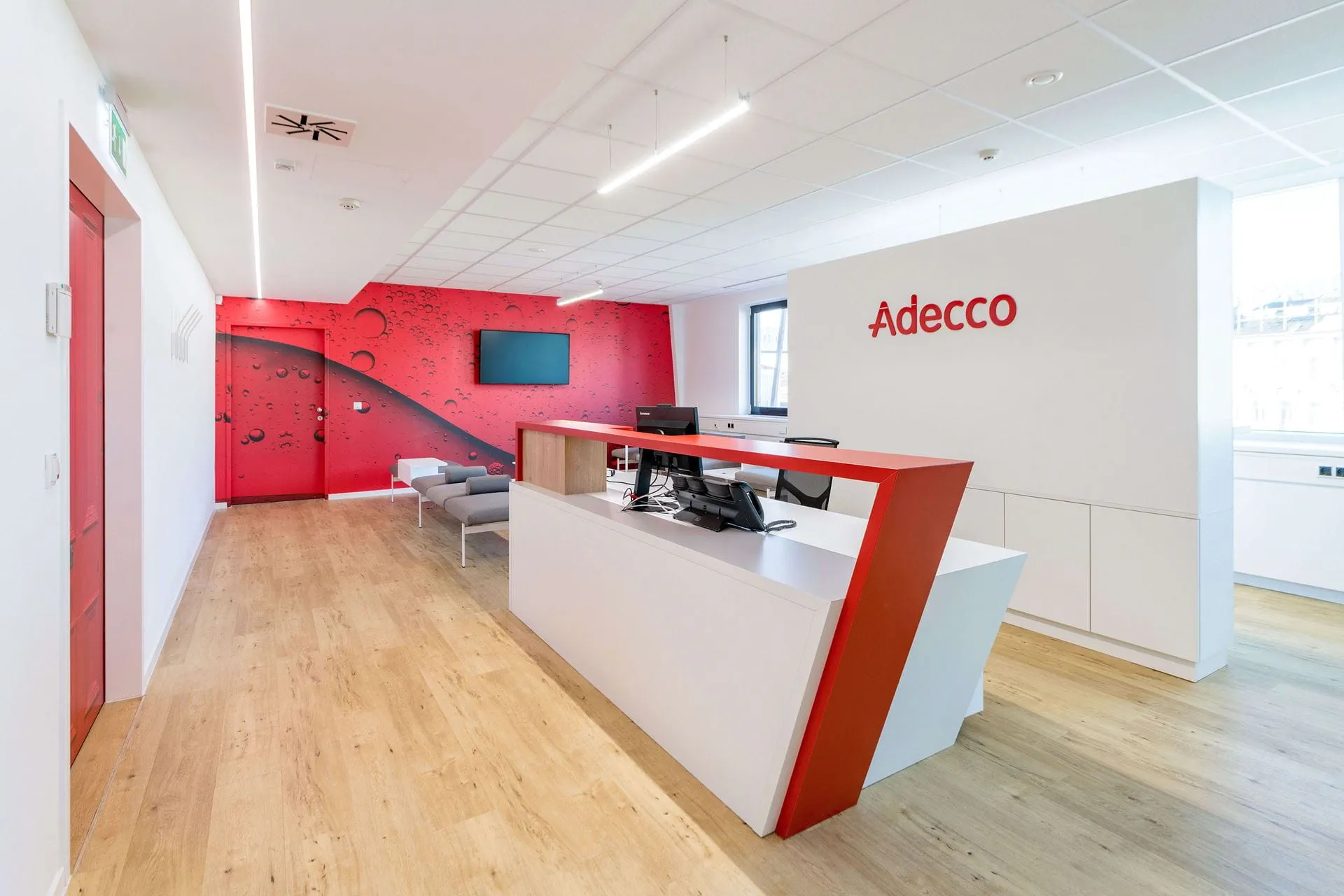 Adecco_AT_office