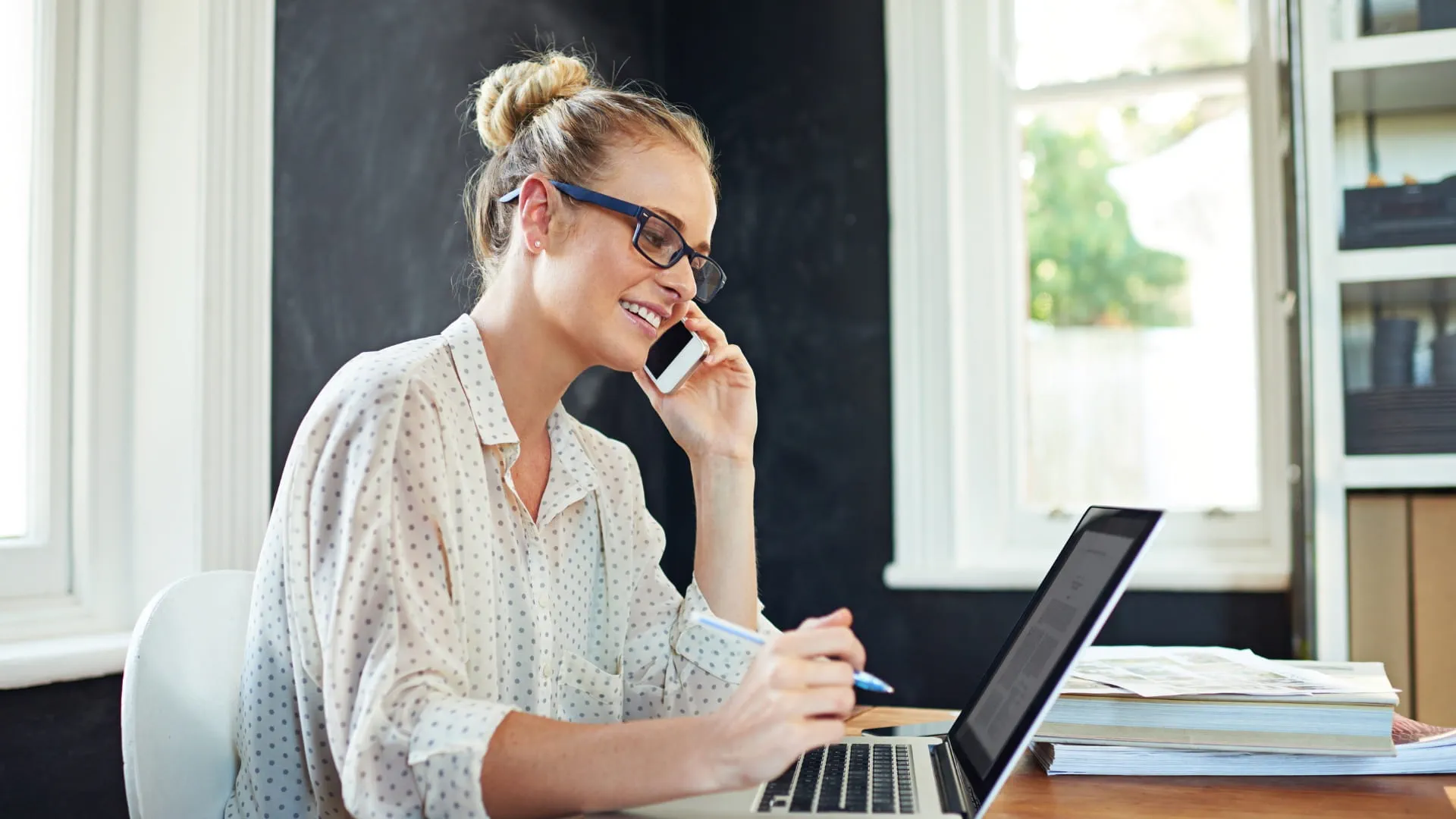 candidate following up with recruiter