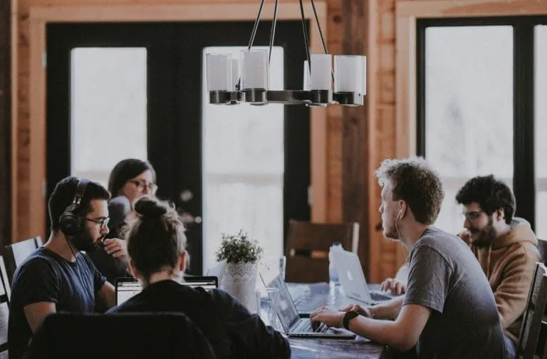 DE RECURSOS HUMANOS A GESTION DE TALENTO DE RECURSOS HUMANOS A GESTION DE TALENTO