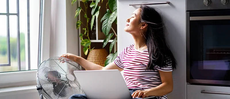 Working in summer while maintaining top performance with these tips. 