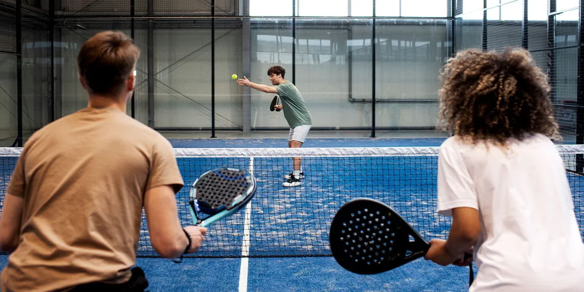 สนาม pickleball ในบริษัท
