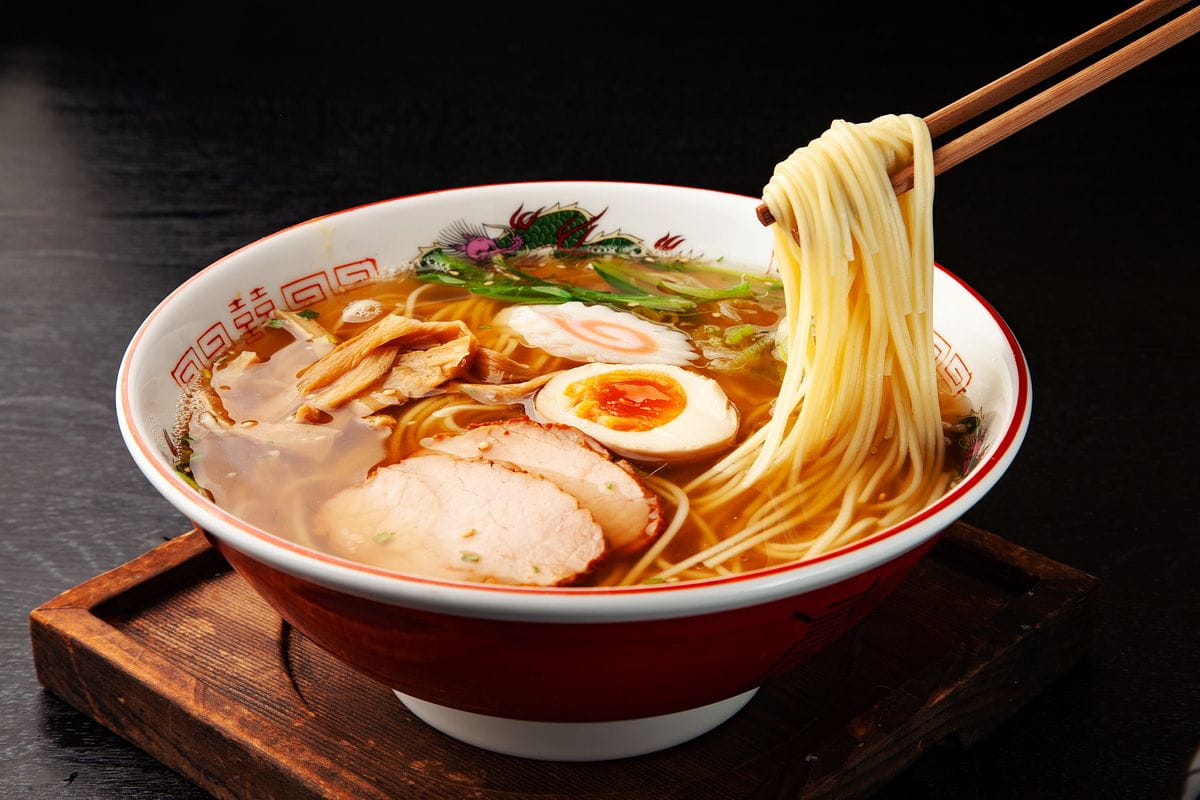 【外国人の方向け】日本のラーメンの種類と特徴とは？注文方法やマナーを解説イメージ