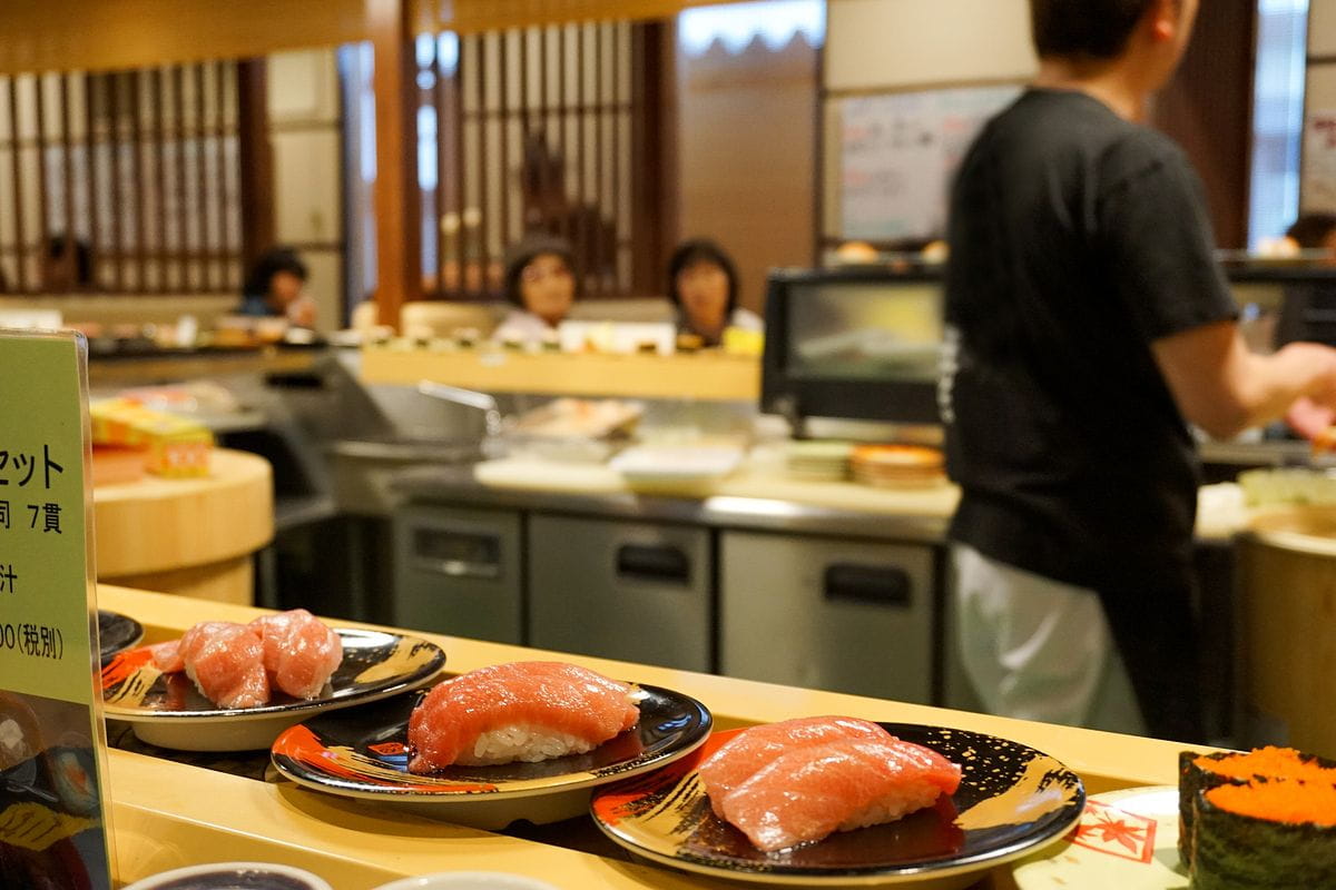 外国人の方がお寿司を楽しむためのお店の選び方イメージ