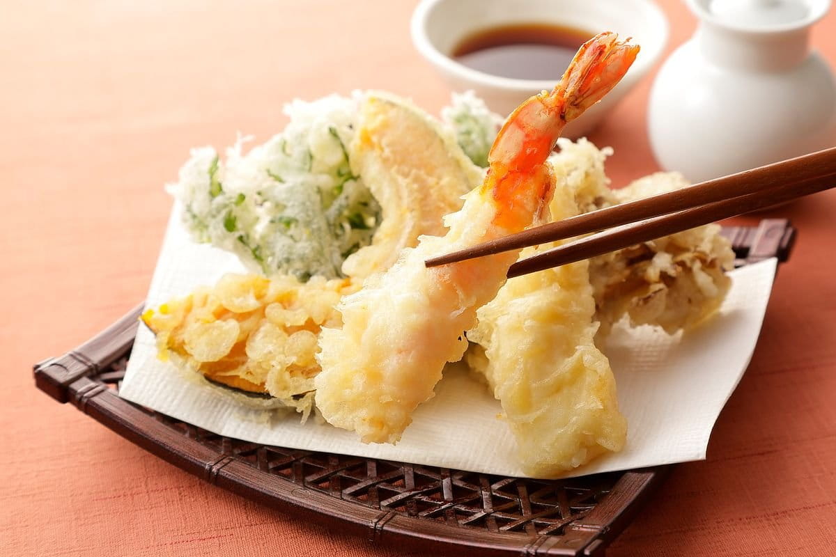 日本食の「天ぷら」とは？人気の具材や食べ方のマナー・注意点をわかりやすく解説