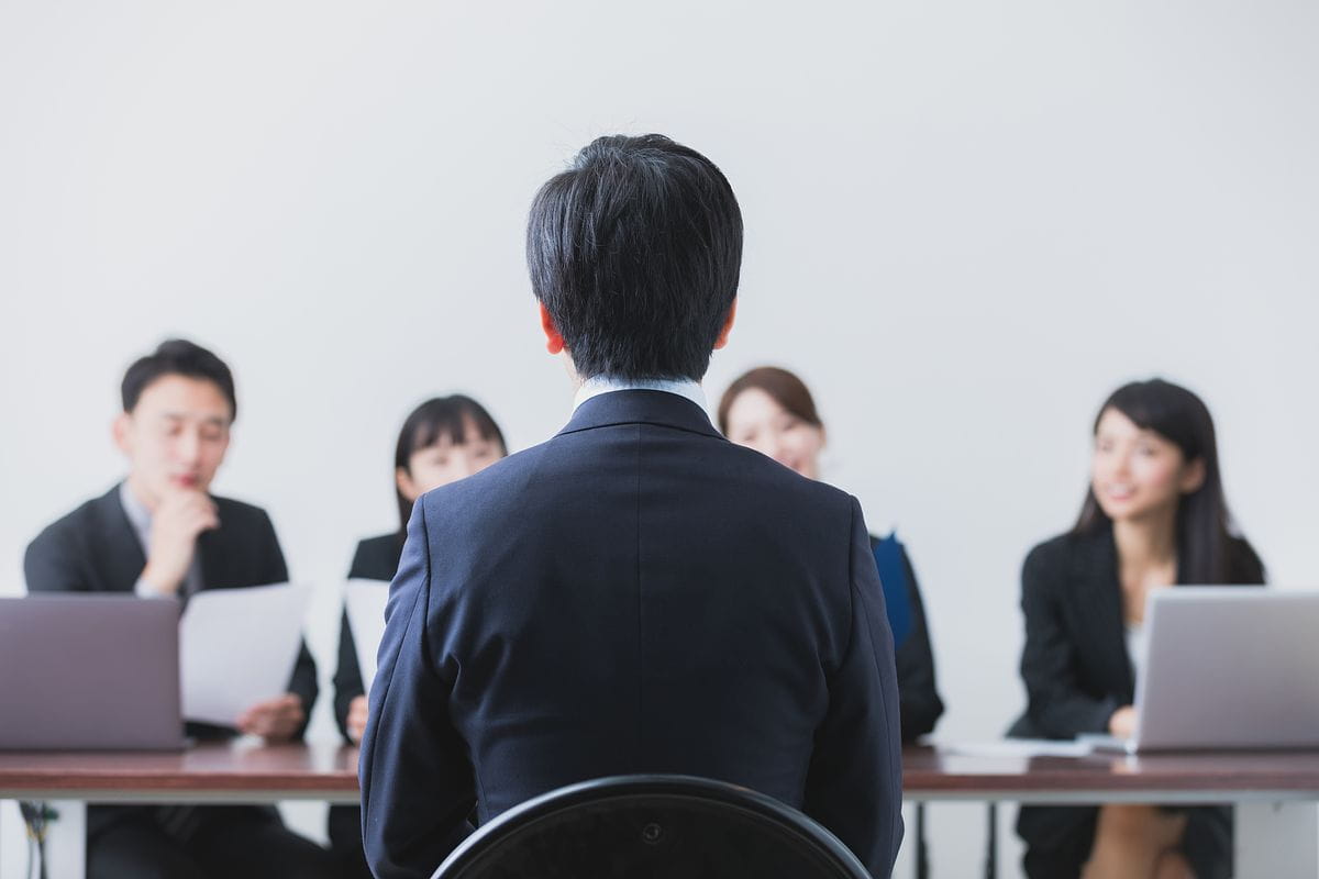外国人の方が日本で面接を受けるときの注意点！質問の解答例や基本的なマナーも紹介イメージ