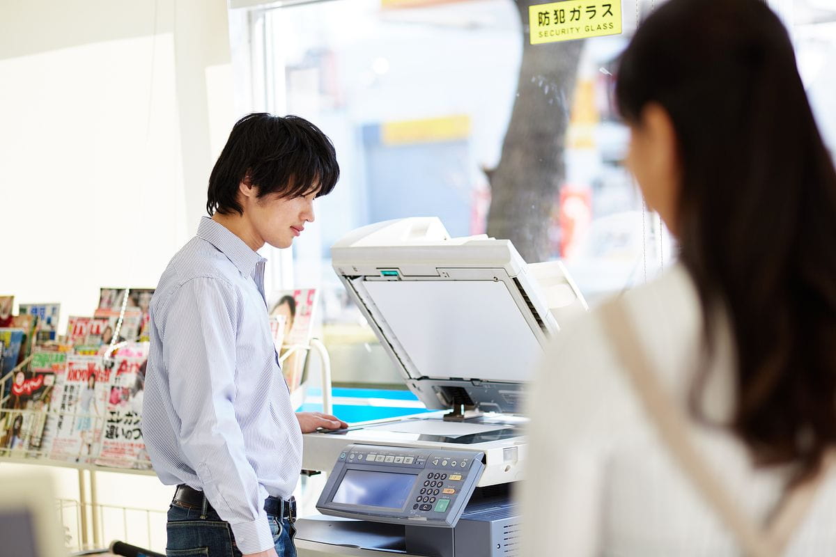 日本の大手コンビニに置いている機械でできることイメージ