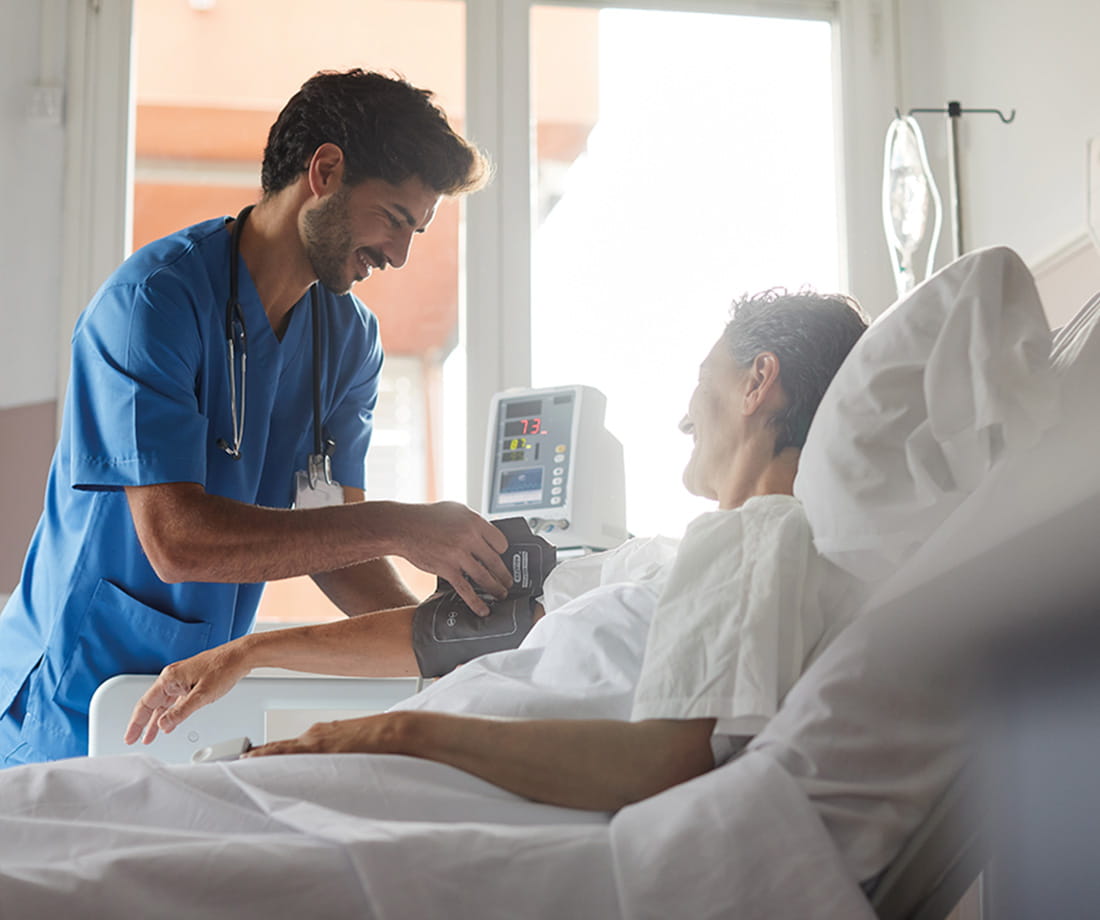 Gesundheits und Krankenpfleger innen Gesundheits und Krankenpfleger innen