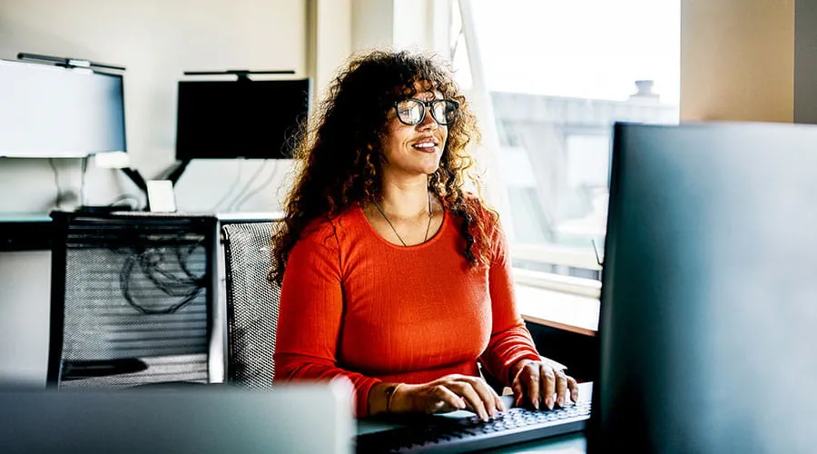  Person working on desktop computer