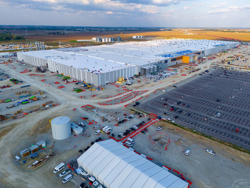LG Battery manufacturing plant seen from above.